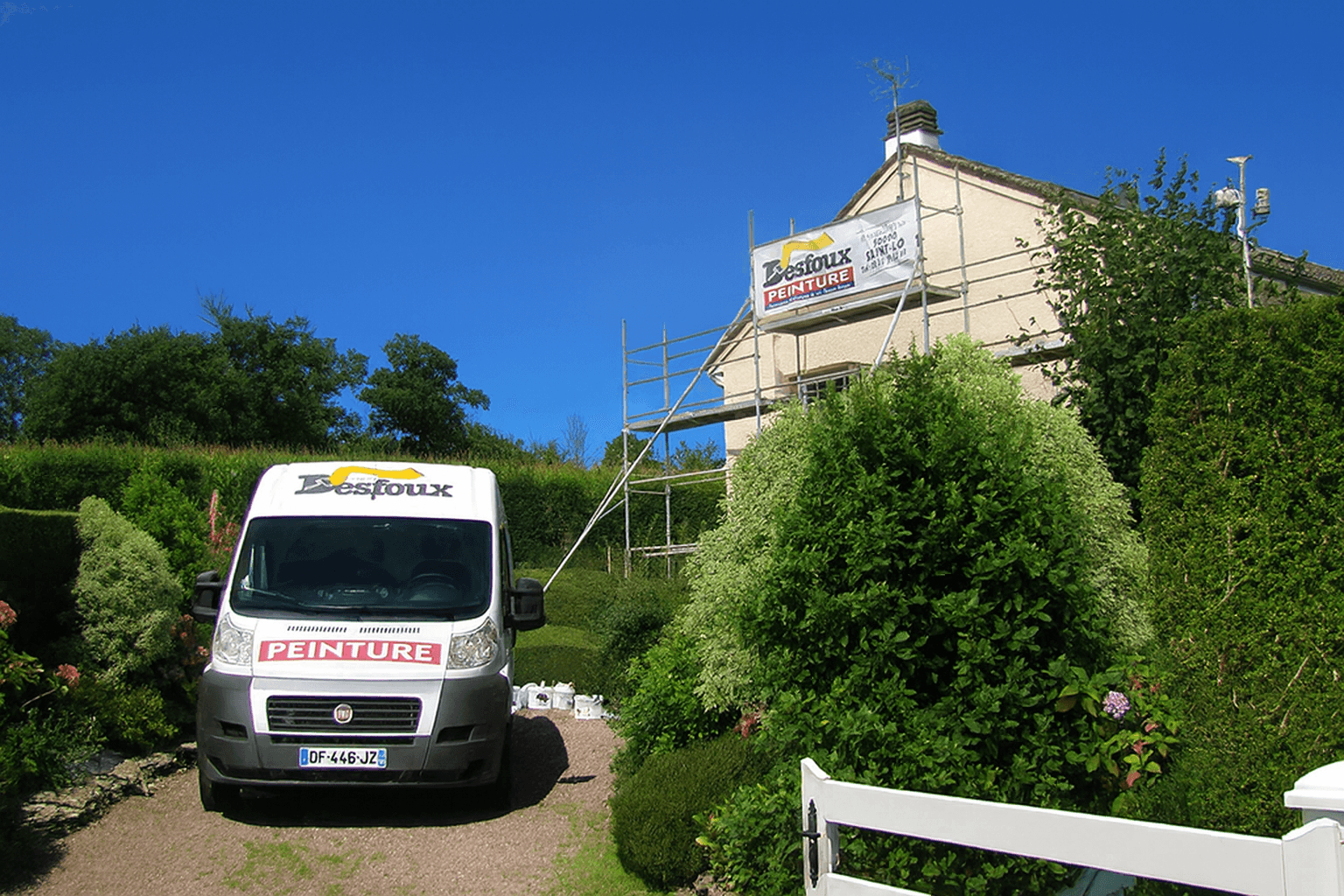 Desfoux Peinture Background